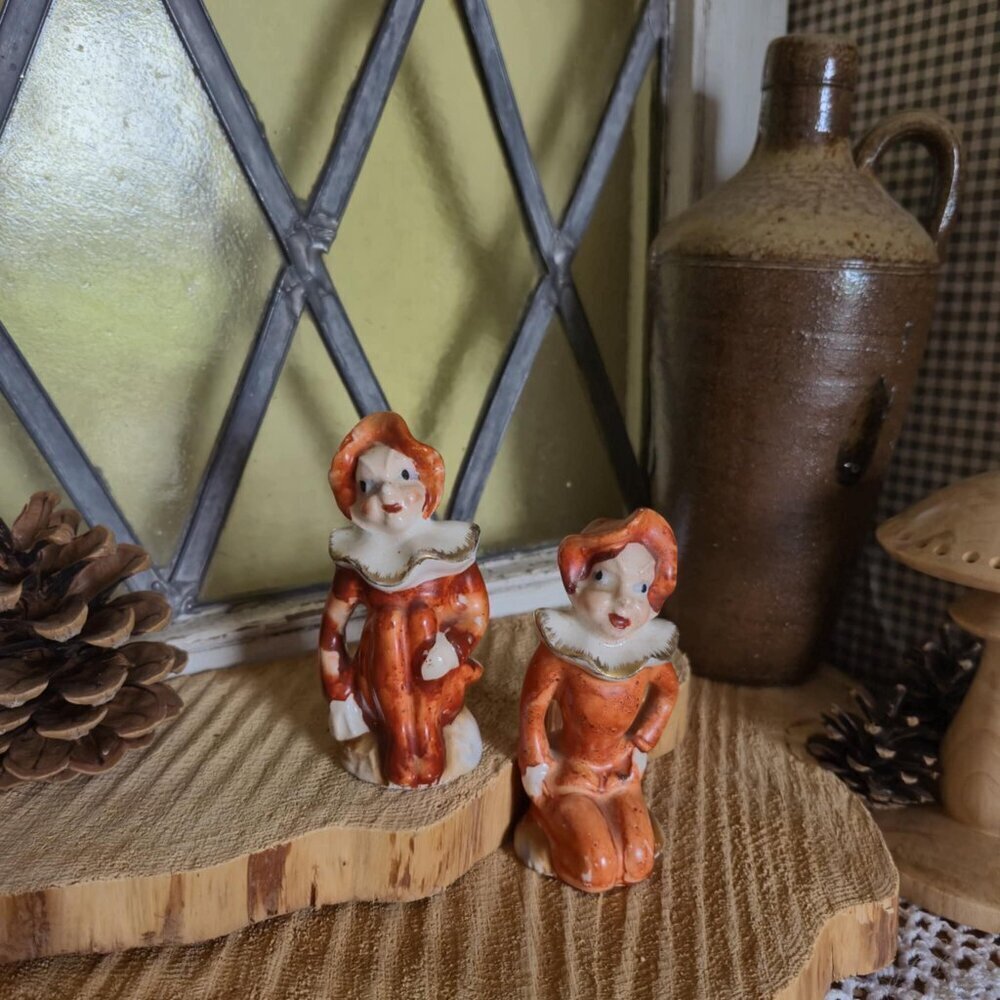 Vintage Elf Salt & Pepper Shakers - Picture 3 of 7